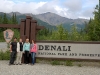 am Eingang des Denali National Parks